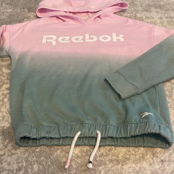 Girls Reebok Size 12 Sweatshirt - Picture 2 of 4